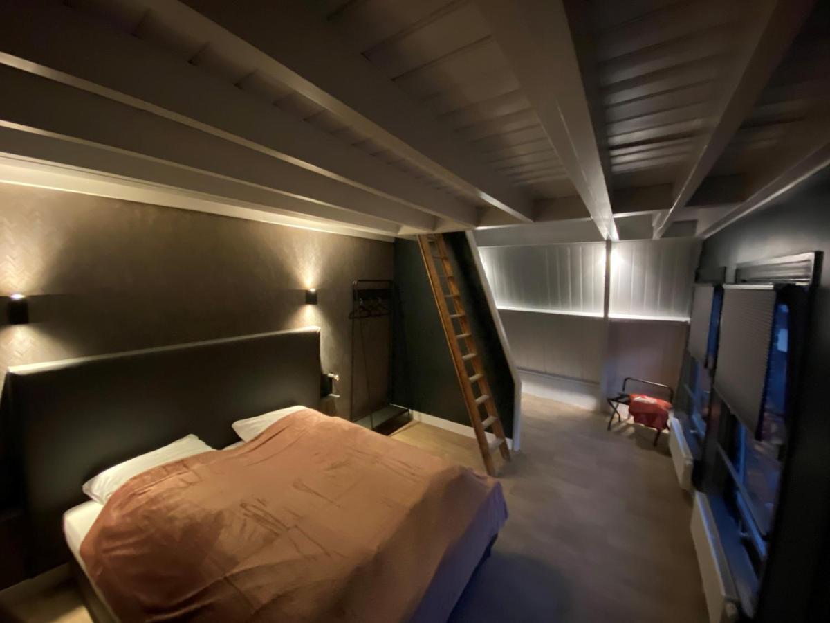 Op10 Logeren Villa Oldenzaal Bagian luar foto